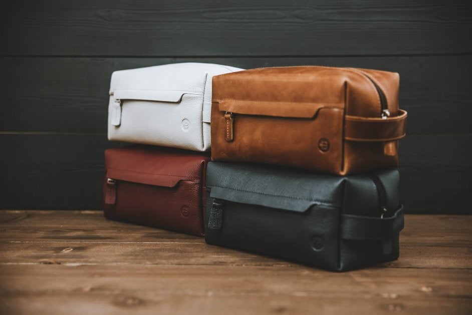 несессеры из кожи